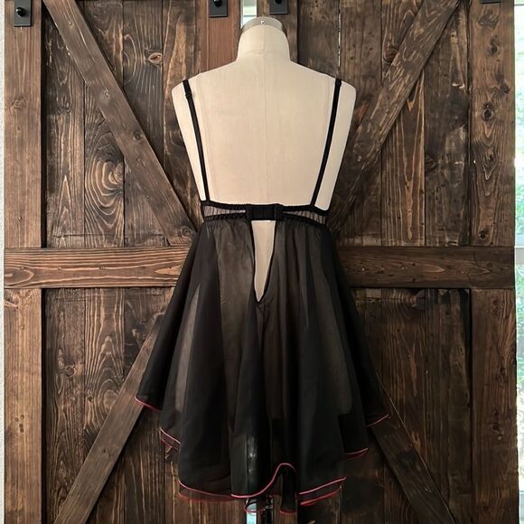 Priva Te Luxuries babydoll embroidered roses lingerie Medium - Picture 5 of 10